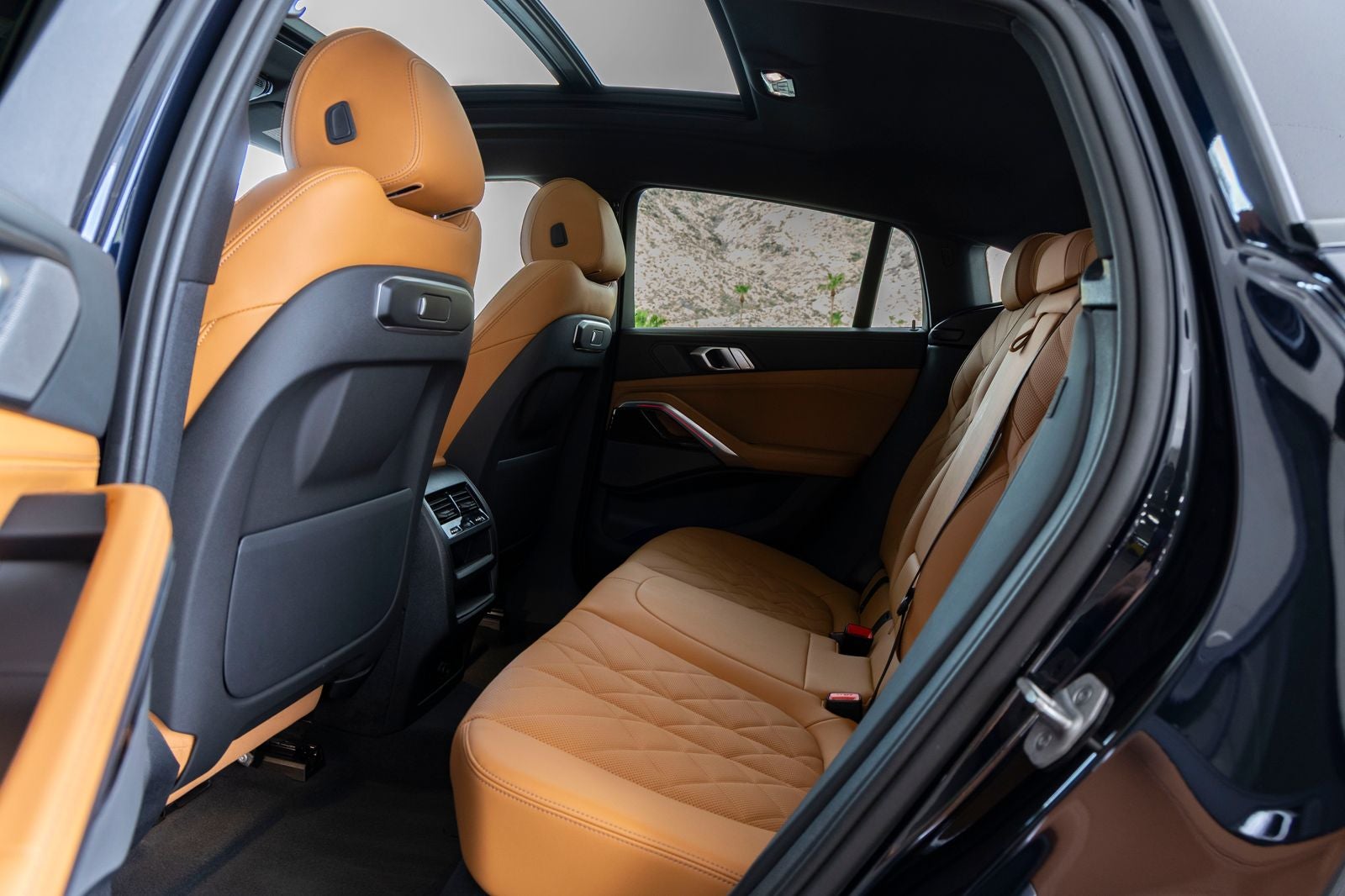 2024 BMW X6 xDrive40i