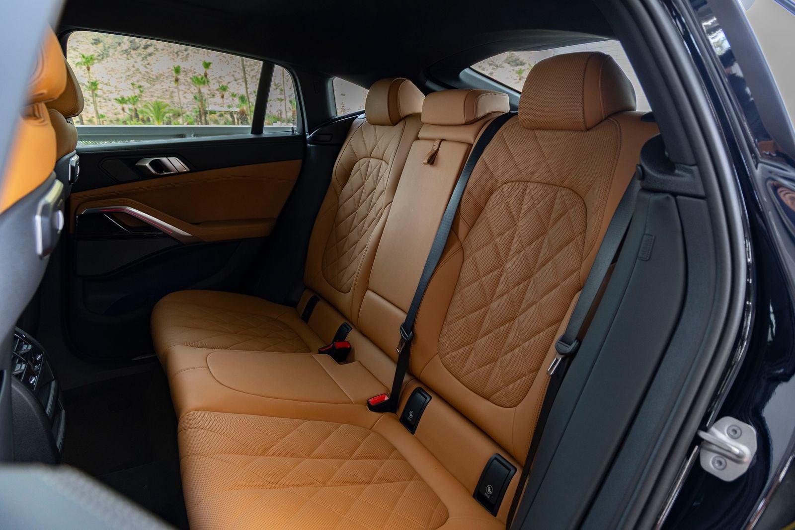 2024 BMW X6 xDrive40i