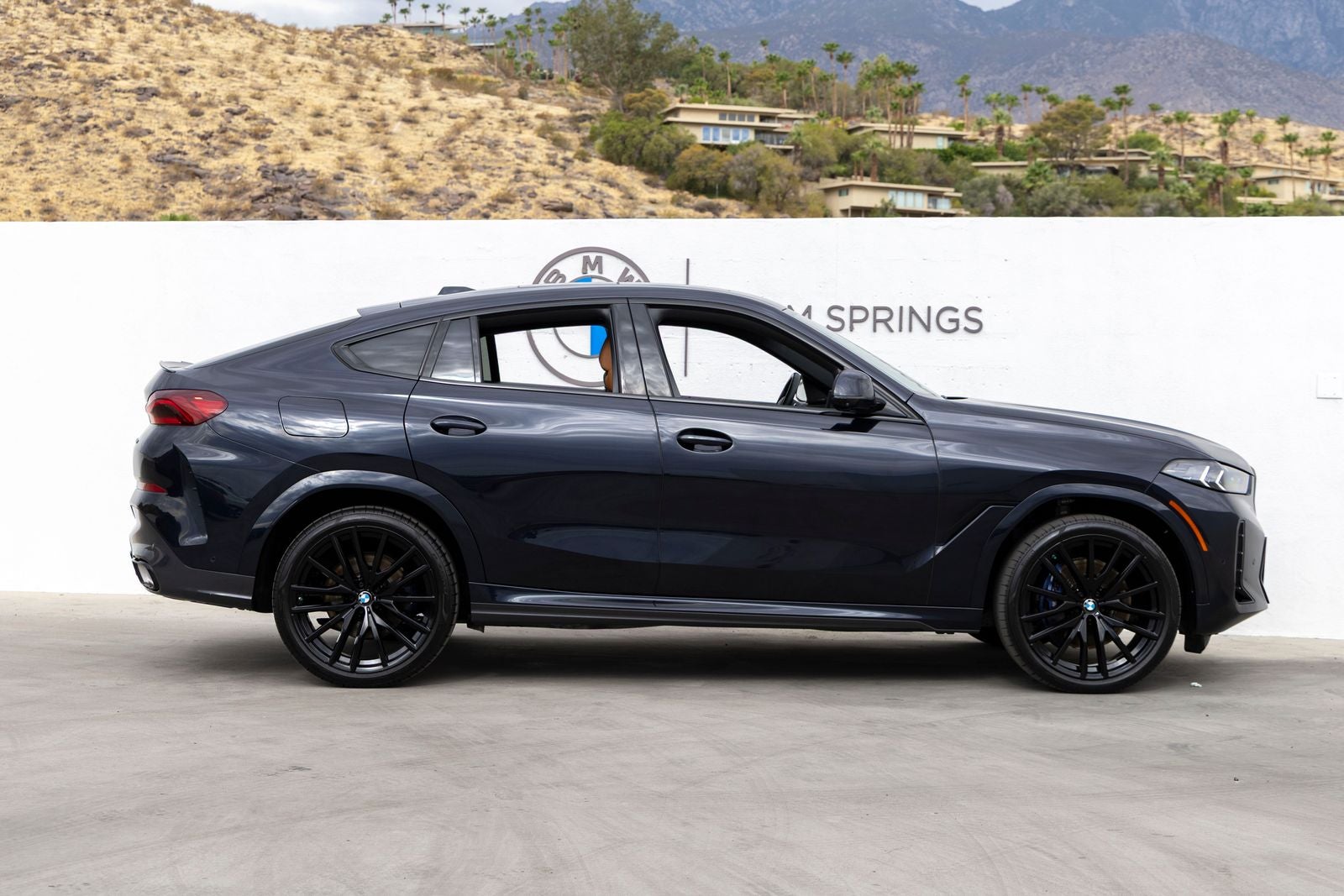 2024 BMW X6 xDrive40i