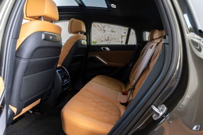 2027 BMW X6 xDrive40i