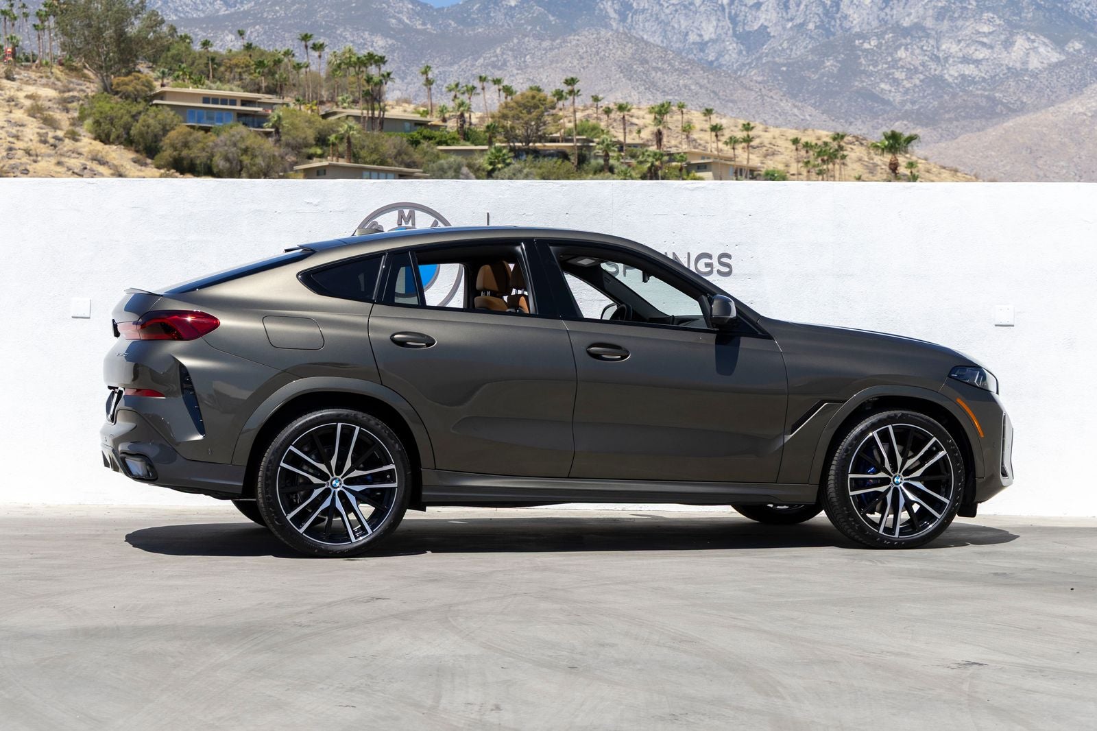 2027 BMW X6 xDrive40i