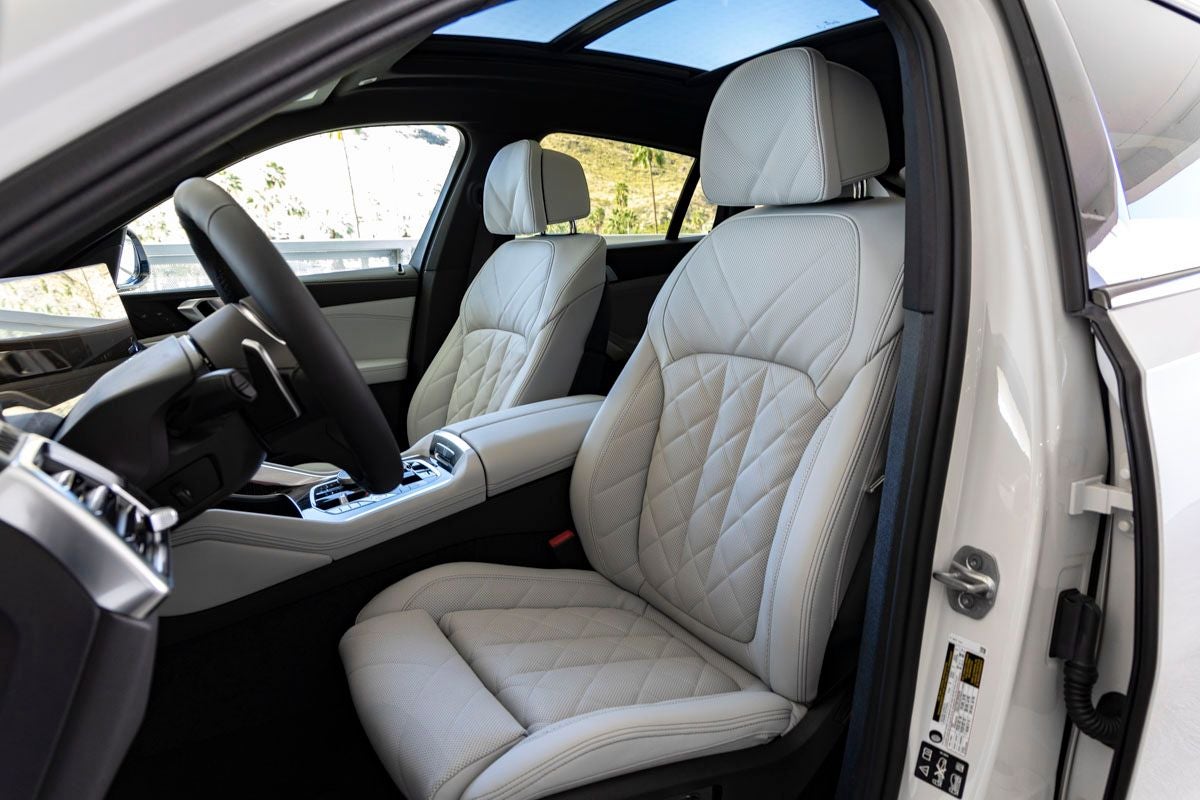 2026 BMW X6 xDrive40i