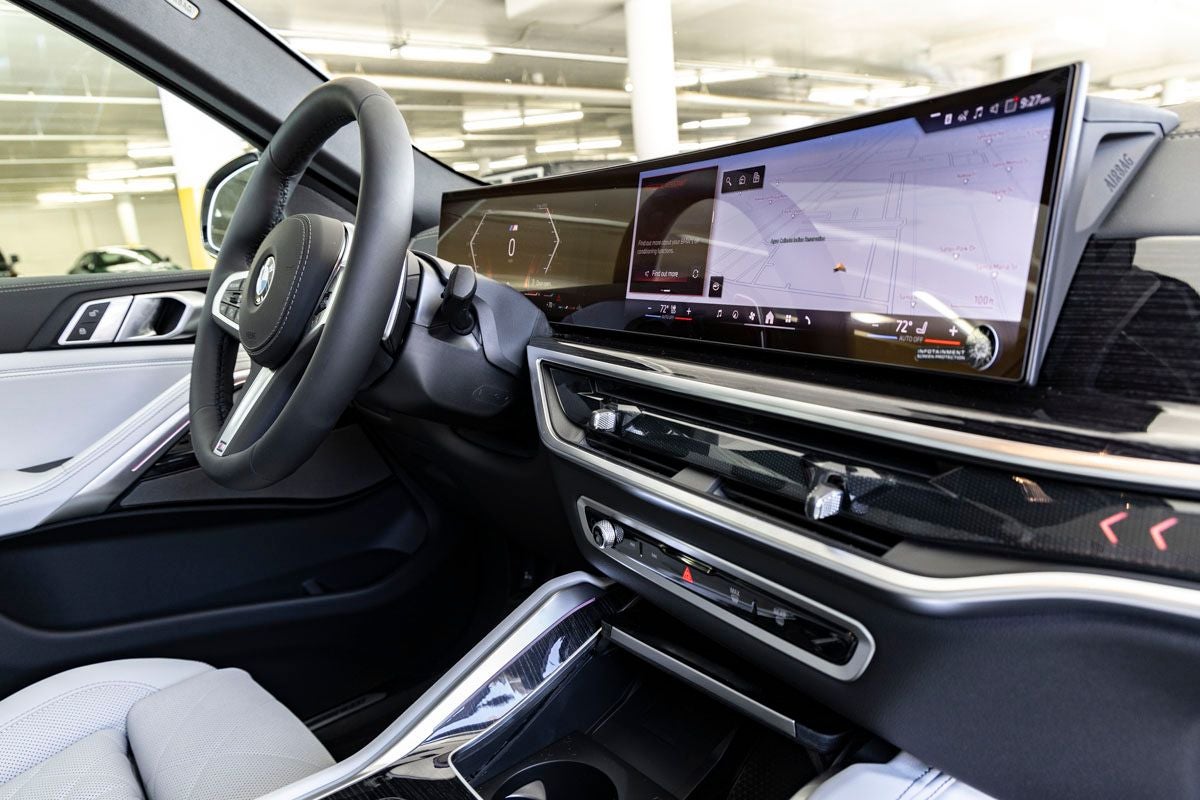 2026 BMW X6 xDrive40i