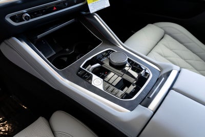 2027 BMW X6 xDrive40i