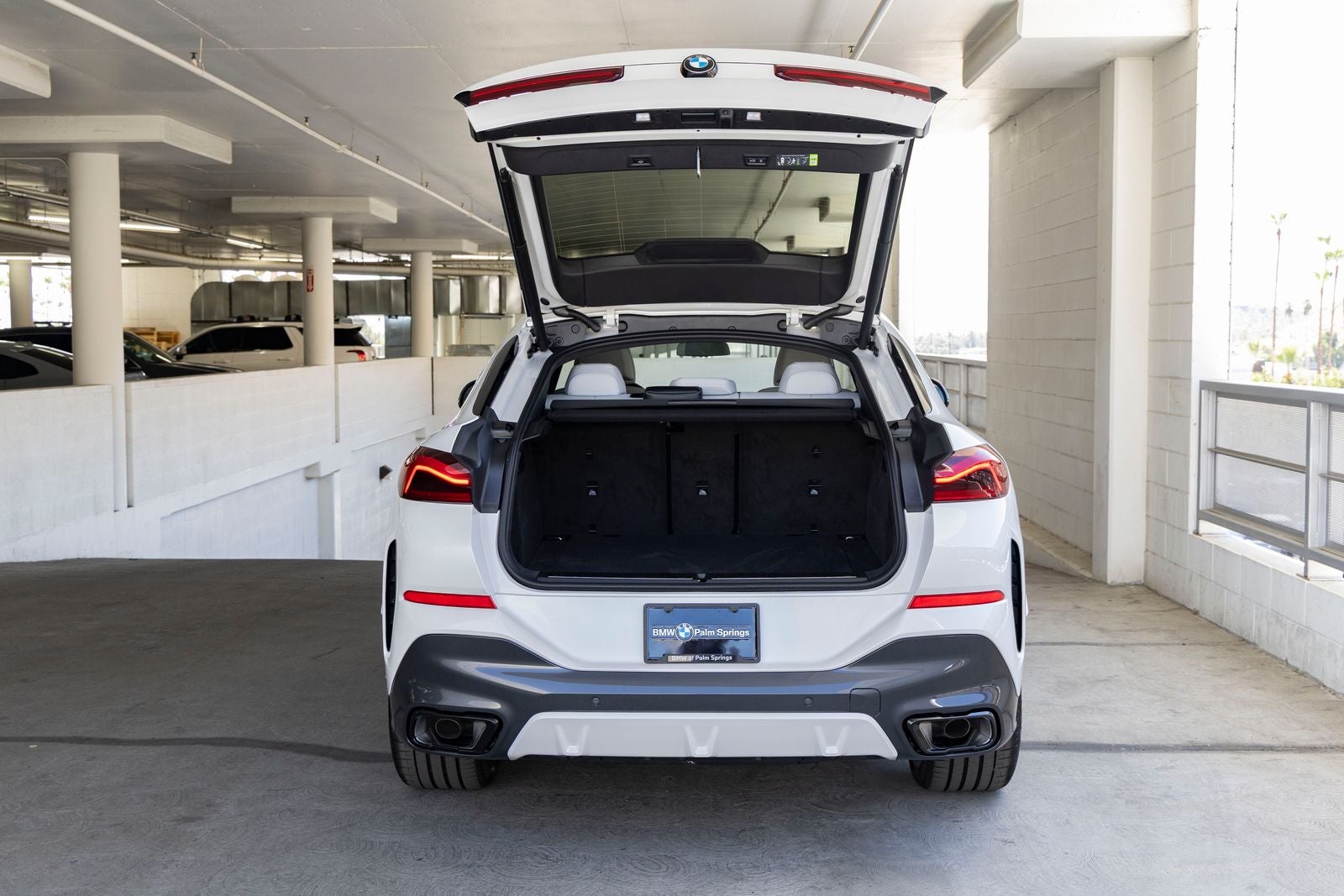 2027 BMW X6 xDrive40i