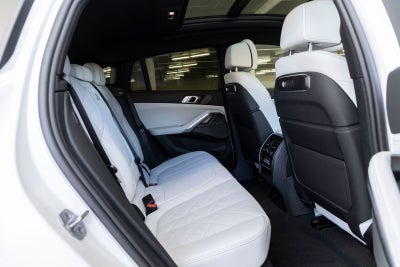 2027 BMW X6 xDrive40i