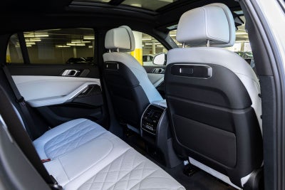 2027 BMW X6 xDrive40i