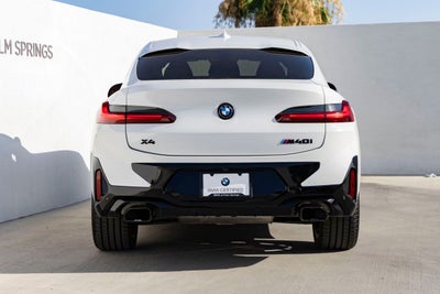 2024 BMW X4 M40i