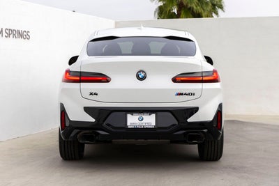 2023 BMW X4 M40i