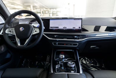 2026 BMW B7 ALPINA XB7