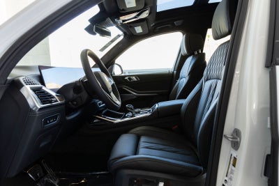 2026 BMW B7 ALPINA XB7
