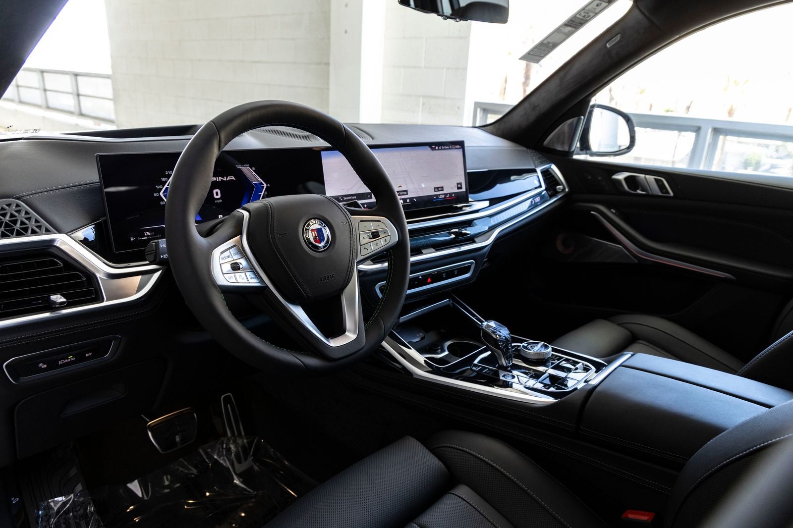 2026 BMW B7 ALPINA XB7