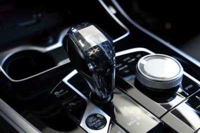2026 BMW B7 ALPINA XB7