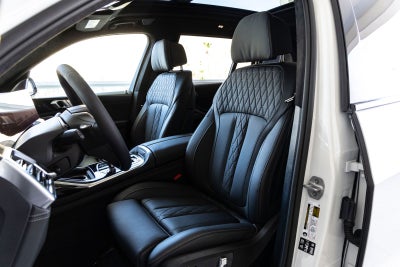 2026 BMW B7 ALPINA XB7