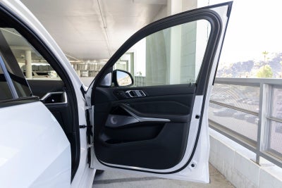 2026 BMW B7 ALPINA XB7