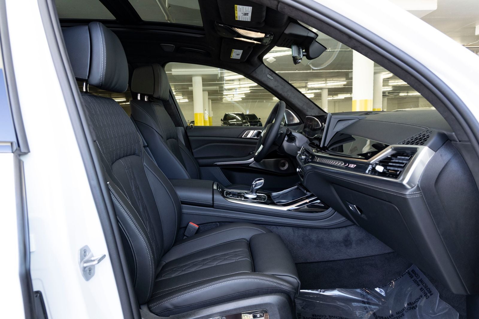 2026 BMW B7 ALPINA XB7