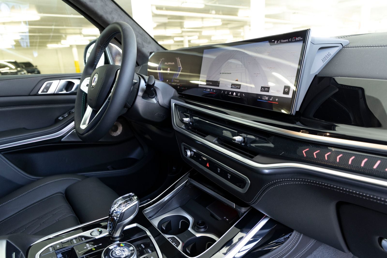 2026 BMW B7 ALPINA XB7