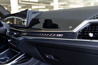 2026 BMW B7 ALPINA XB7