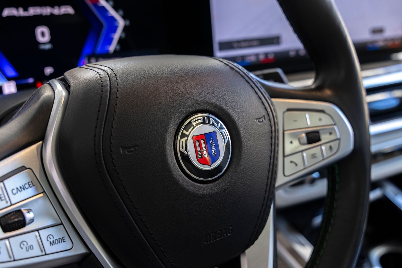 2024 BMW X7 ALPINA XB7