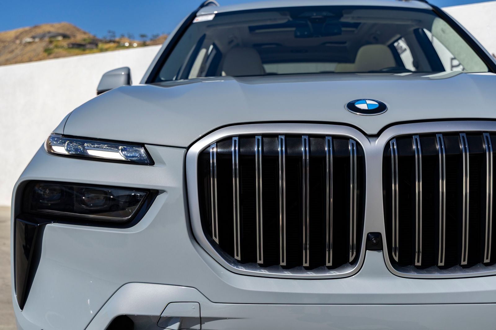 2024 BMW X7 ALPINA XB7