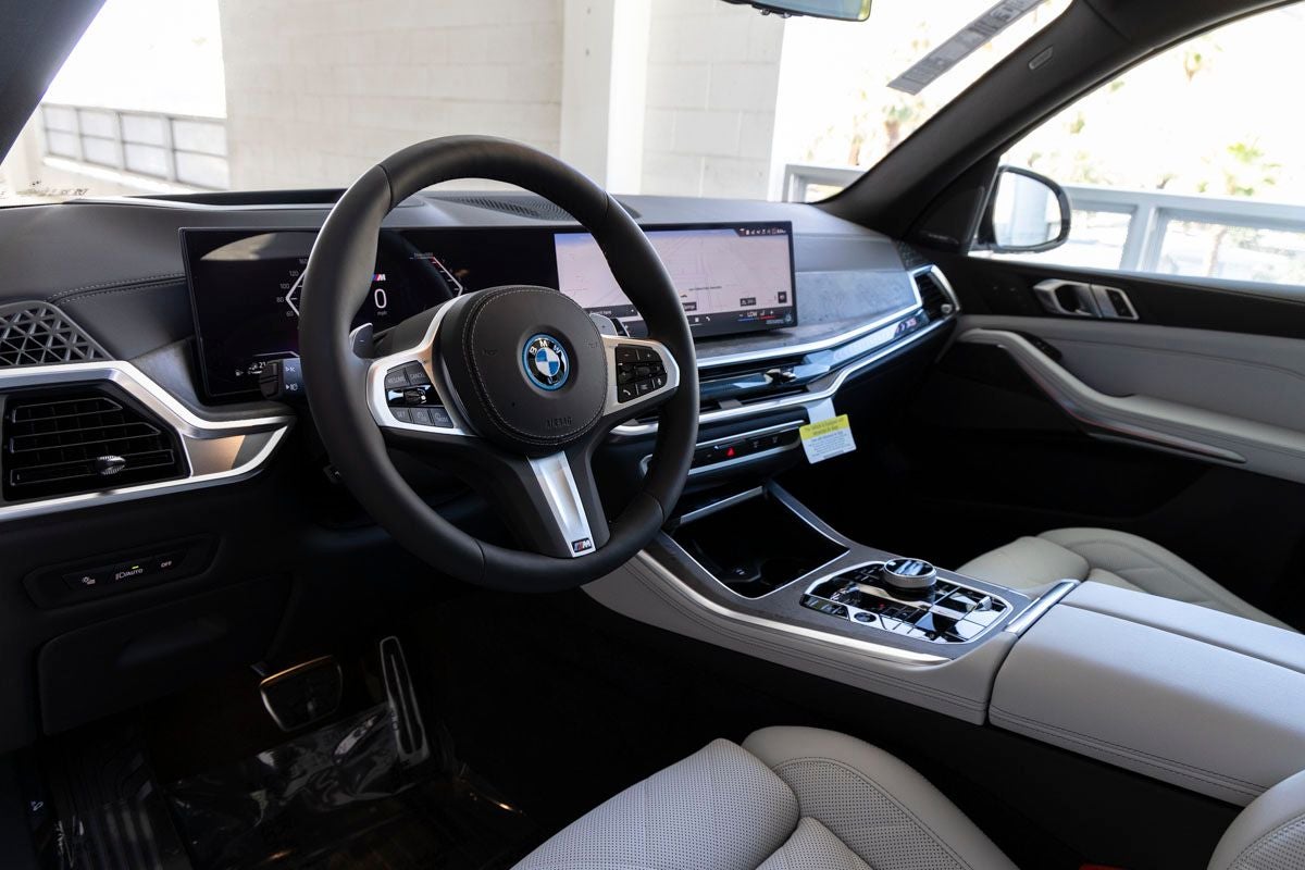 2026 BMW X5 xDrive50e