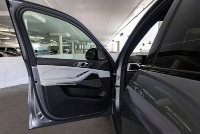 2024 BMW X5 xDrive50e