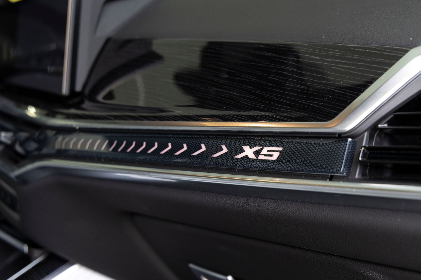 2024 BMW X5 xDrive50e