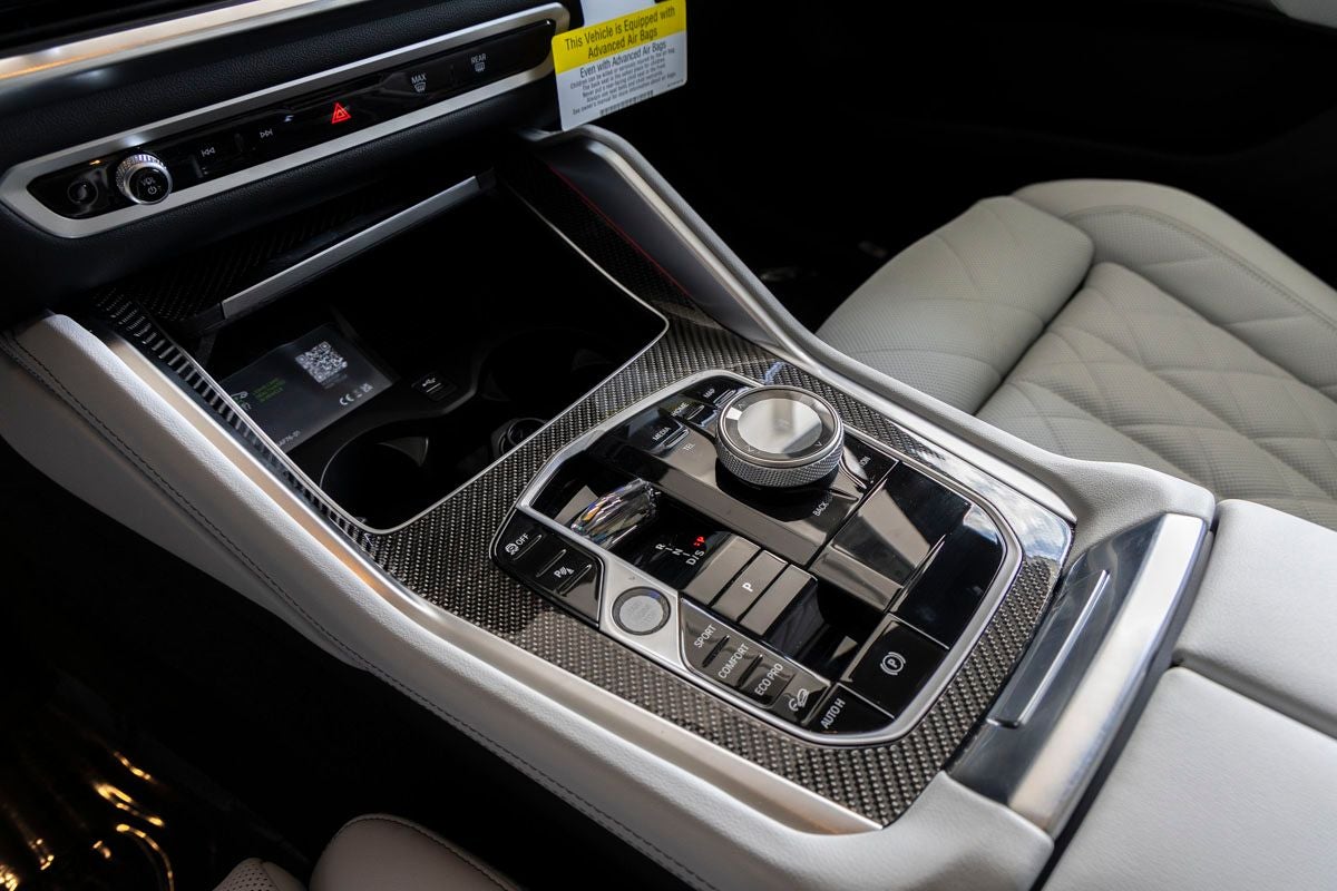 2027 BMW X6 M60i