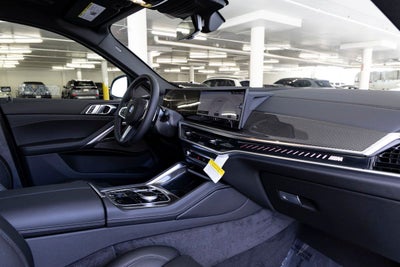 2026 BMW X6 M60i
