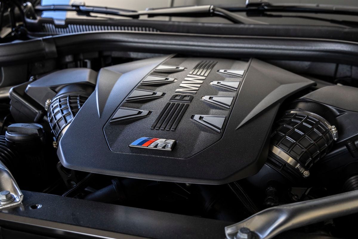 2026 BMW X6 M60i