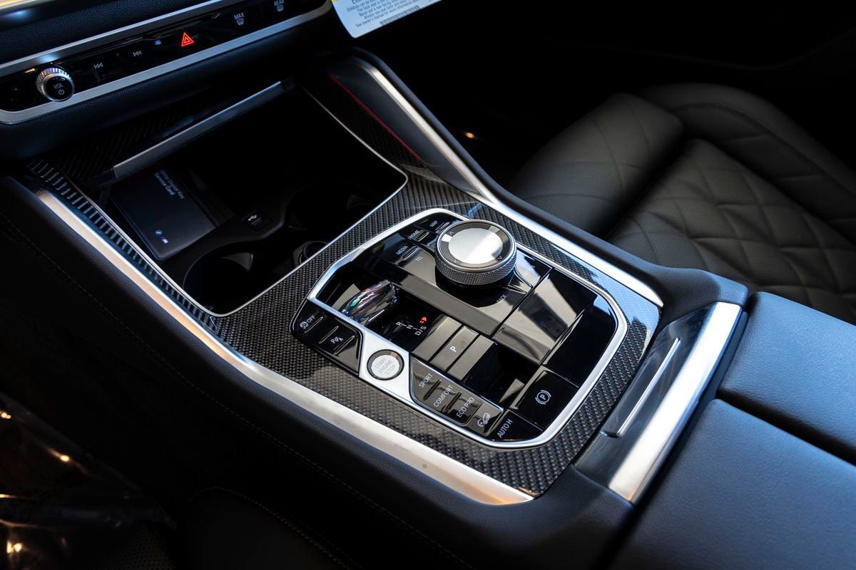 2027 BMW X6 M60i
