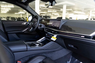 2027 BMW X6 M60i