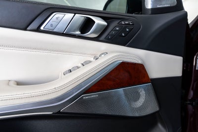2021 BMW X7 ALPINA XB7
