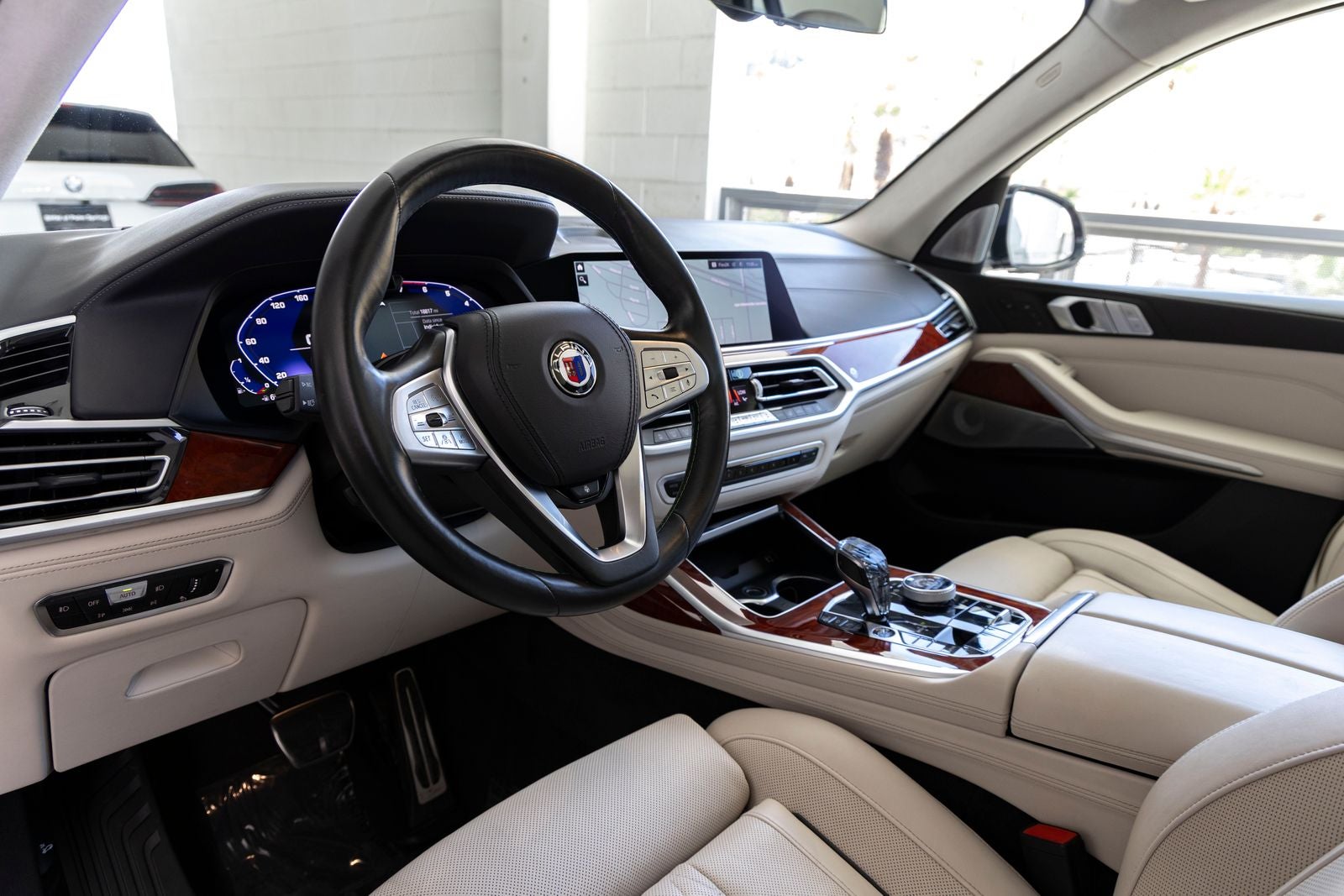 2021 BMW X7 ALPINA XB7