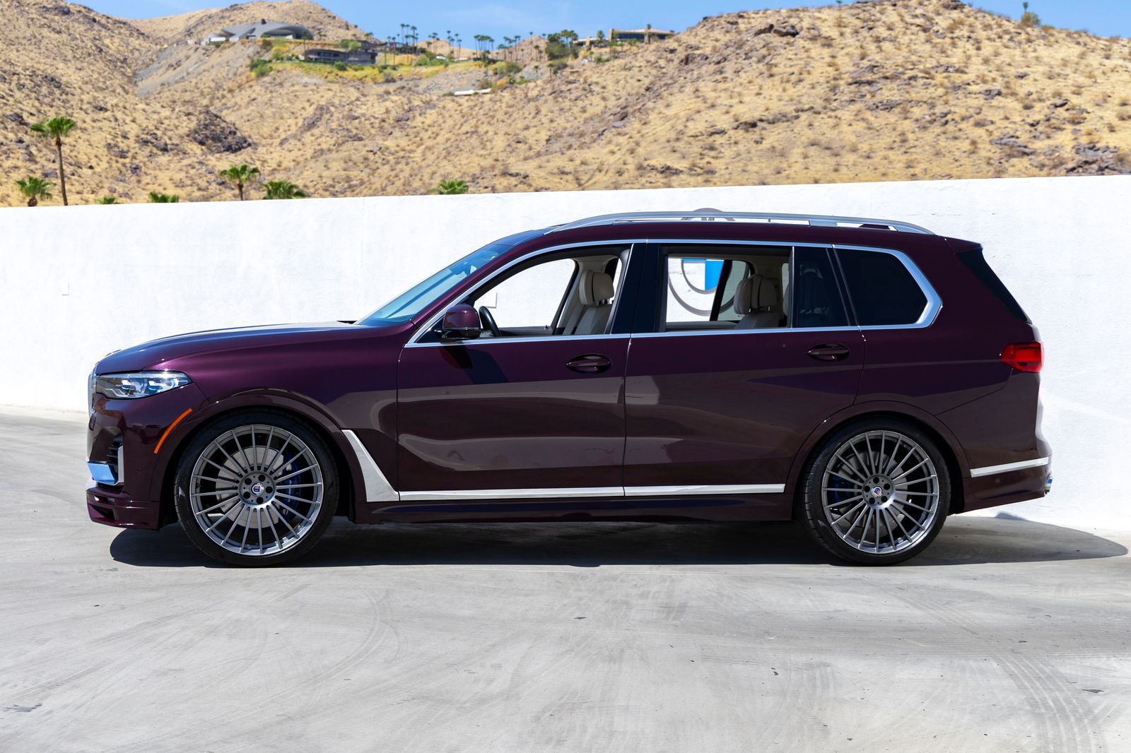 2021 BMW X7 ALPINA XB7