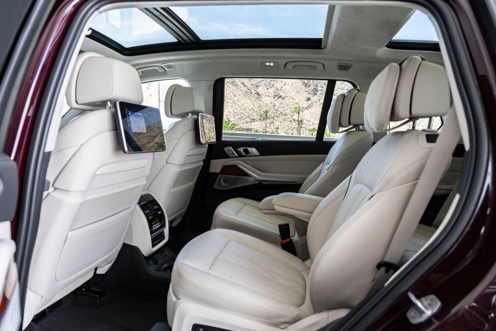 2021 BMW X7 ALPINA XB7
