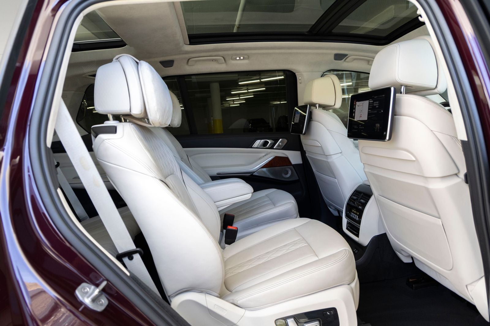 2021 BMW X7 ALPINA XB7