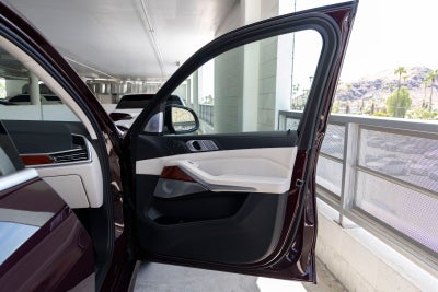 2021 BMW X7 ALPINA XB7
