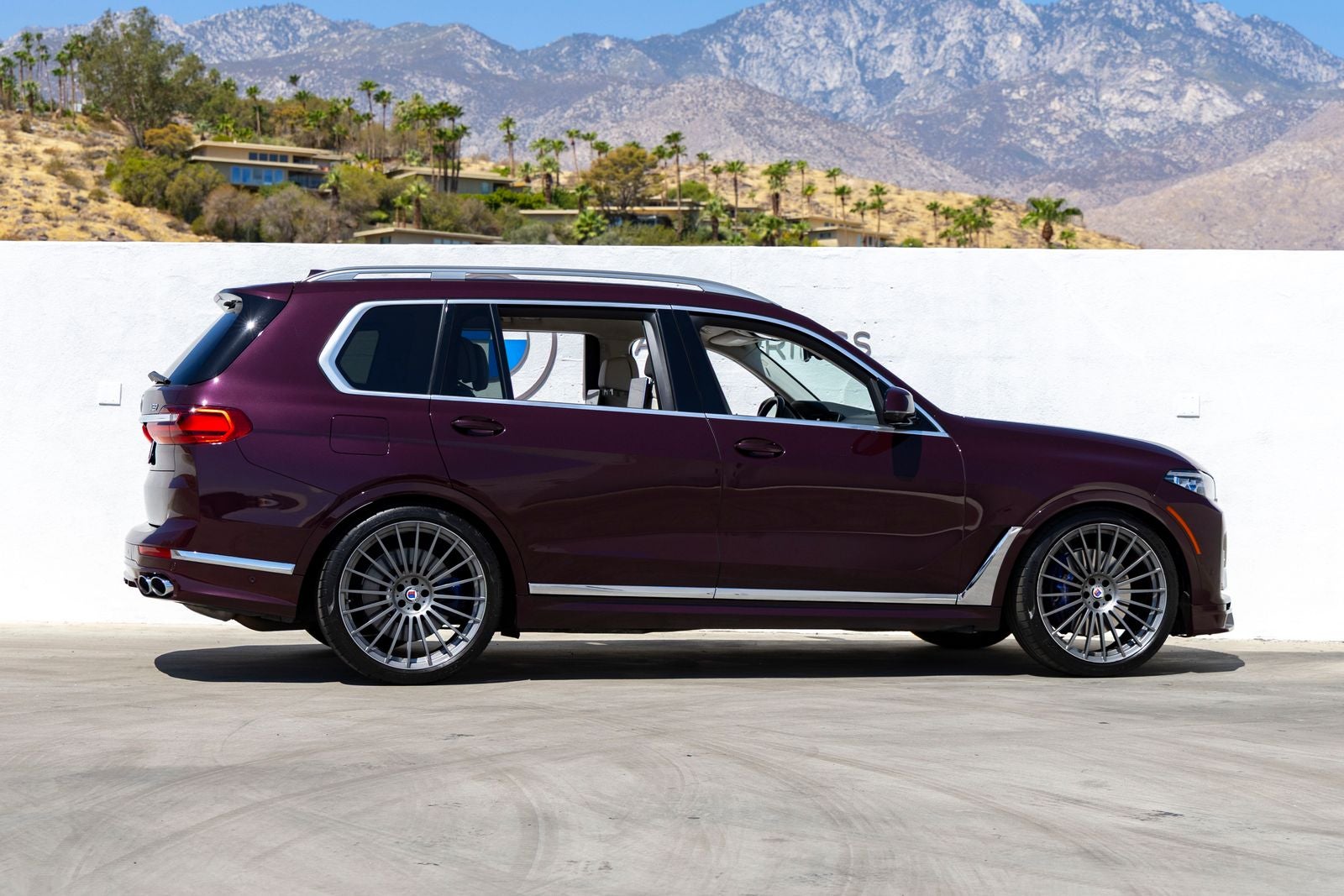 2021 BMW X7 ALPINA XB7