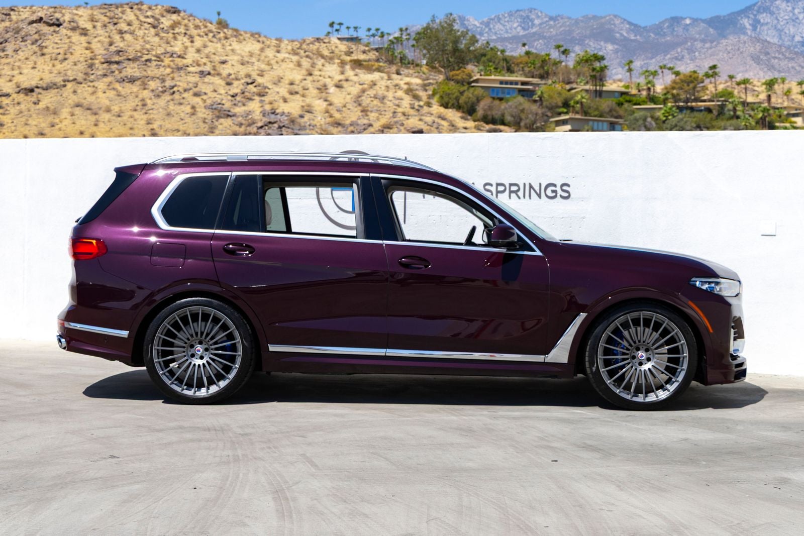 2021 BMW X7 ALPINA XB7