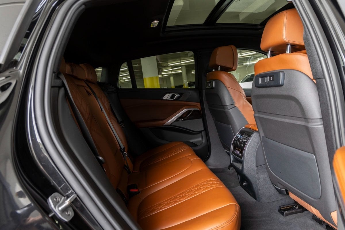 2023 BMW X6 xDrive40i