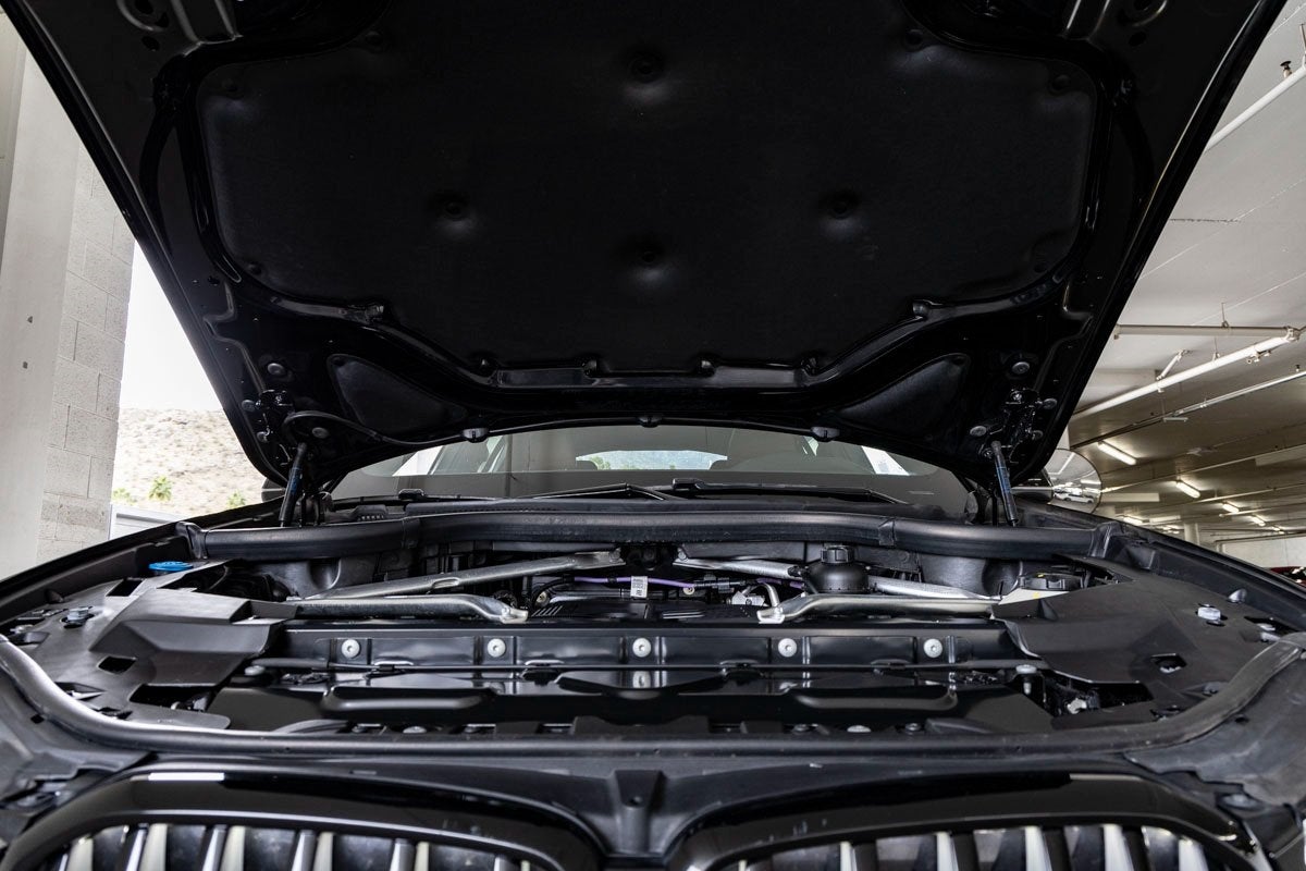 2023 BMW X6 xDrive40i