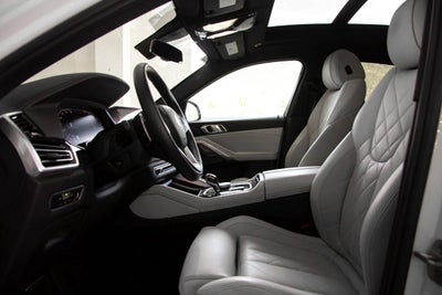 2023 BMW X6 xDrive40i