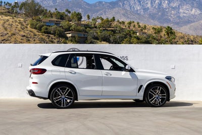 2023 BMW X5 M50i