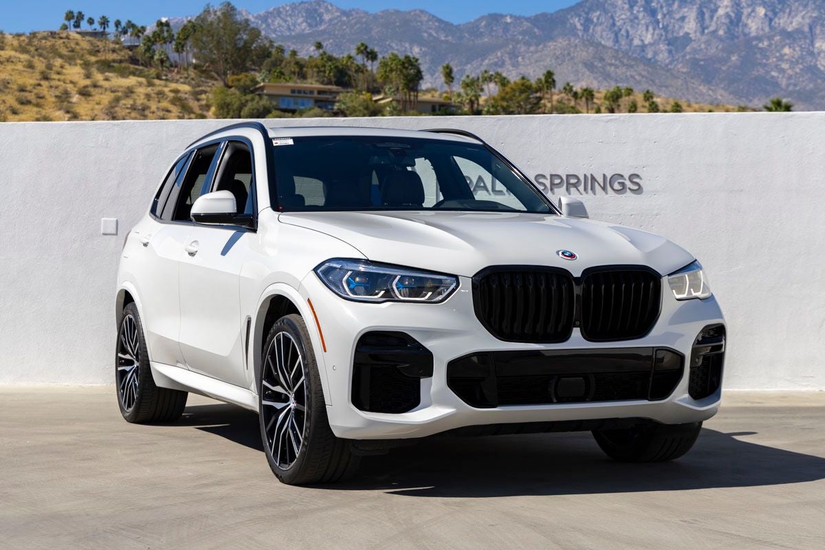 2023 BMW X5 M50i