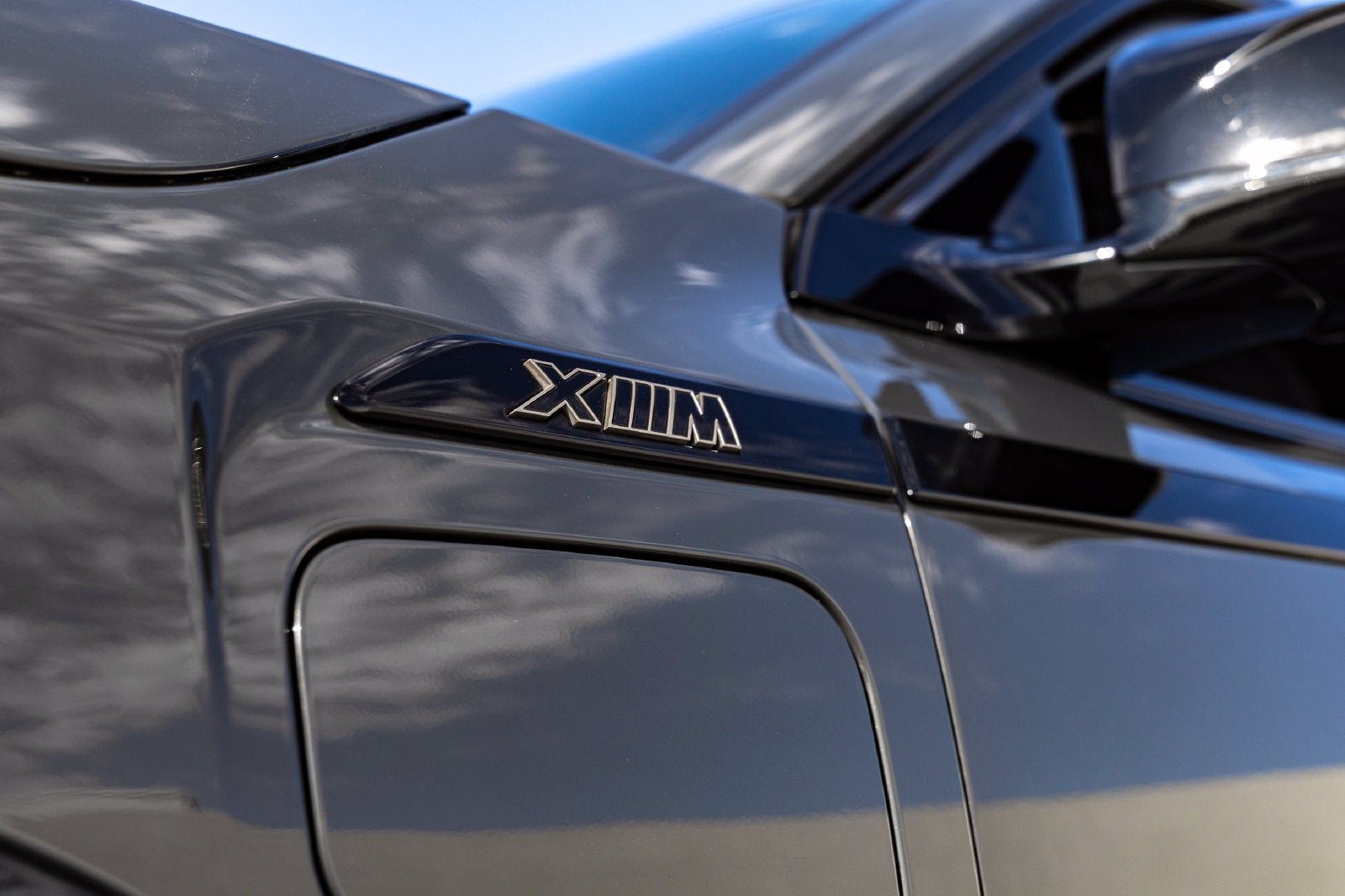 2024 BMW XM Base