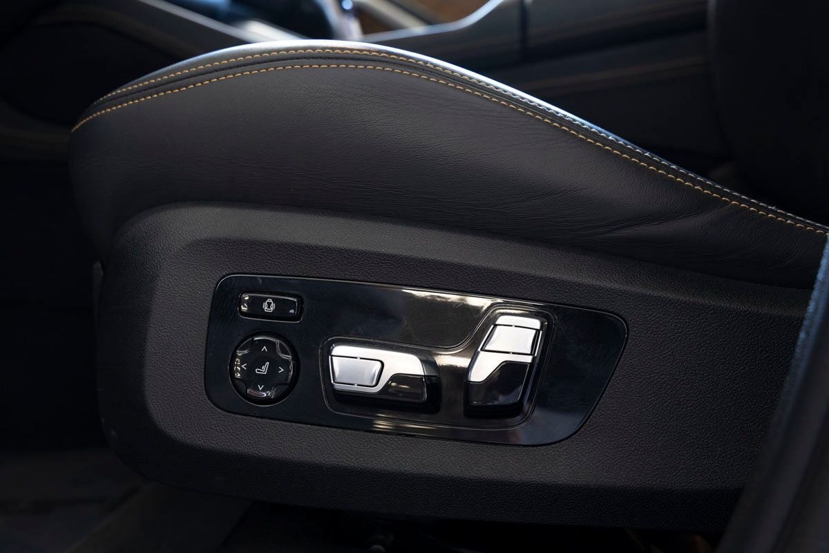 2024 BMW X6 Base