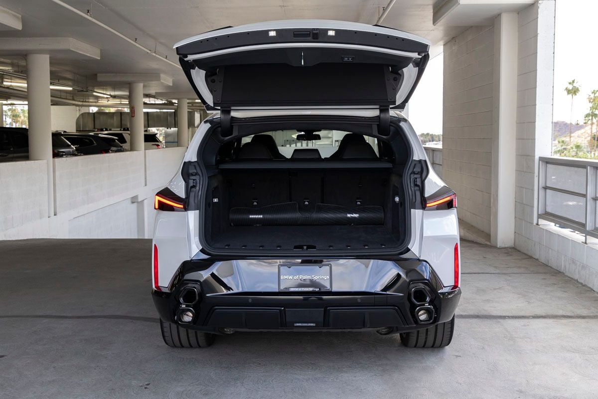 2026 BMW XM Label