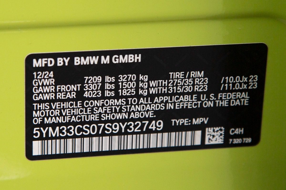 2025 BMW XM Base