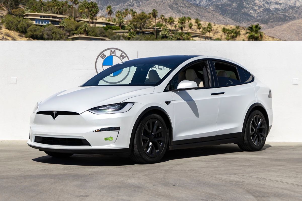 2023 Tesla Model X Base